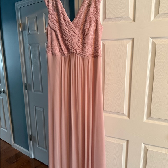 Melrose Bridal Dresses & Skirts - Beautiful floor length gown.